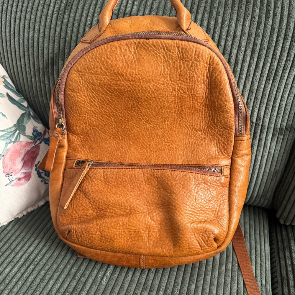 Duluth Trading Co Tan Leather Backpack